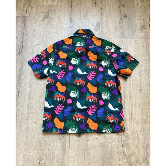 Disney Parks The Little Mermaid Ariel Men's Button Down Shirt Size XS - Picture 4 of 4